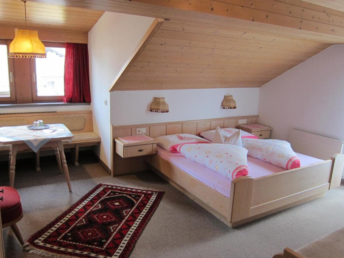 Gaestehaus Valentina Mayrhofen Luaran gambar
