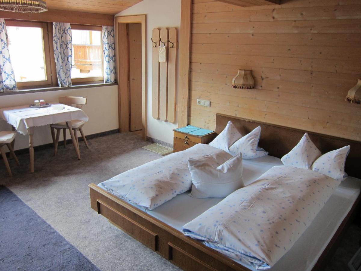 Gaestehaus Valentina Mayrhofen Luaran gambar