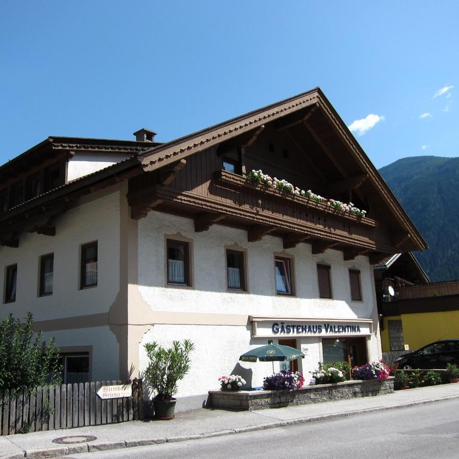 Gaestehaus Valentina Mayrhofen Luaran gambar