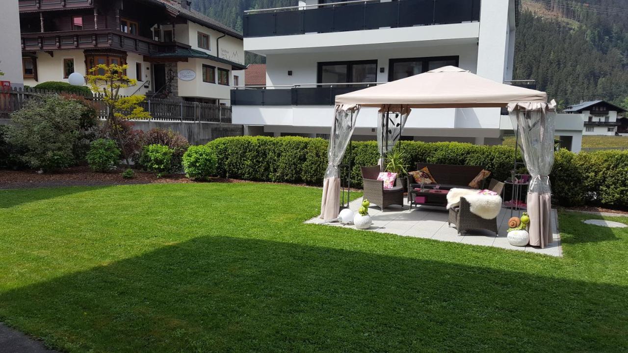 Gaestehaus Valentina Mayrhofen Luaran gambar